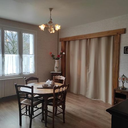 La Lisiere Appartement 2 Chambres Revin Kültér fotó